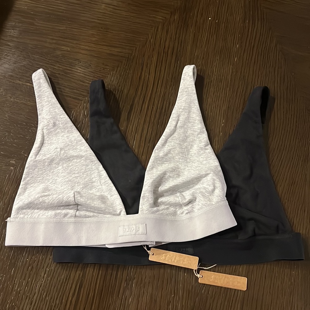 SKIMS Cotton Plunge Bralettes - Gray & Black
